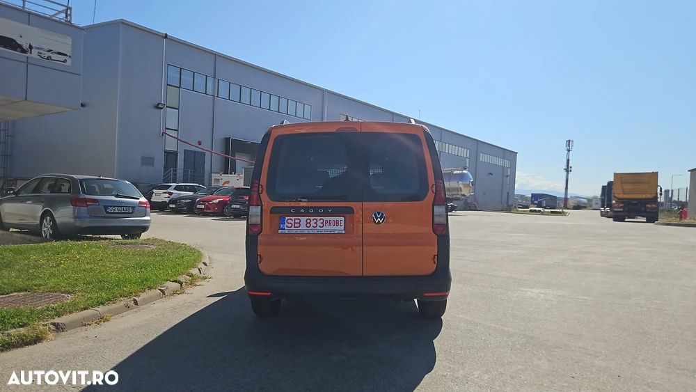 Volkswagen Caddy - 4