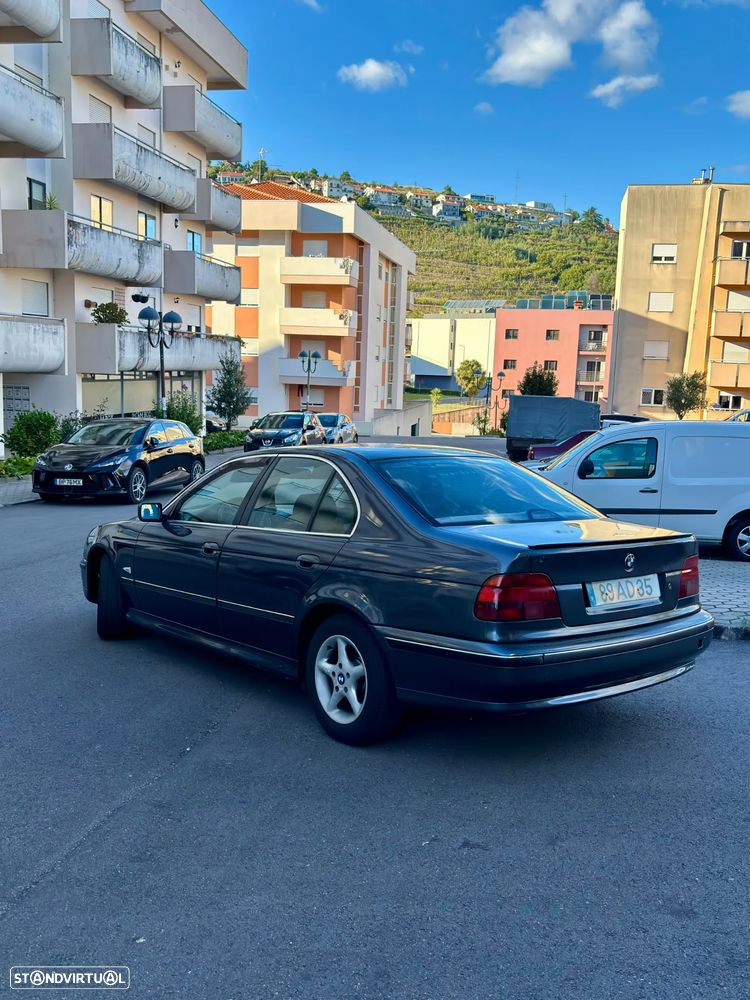 BMW 525 - 4