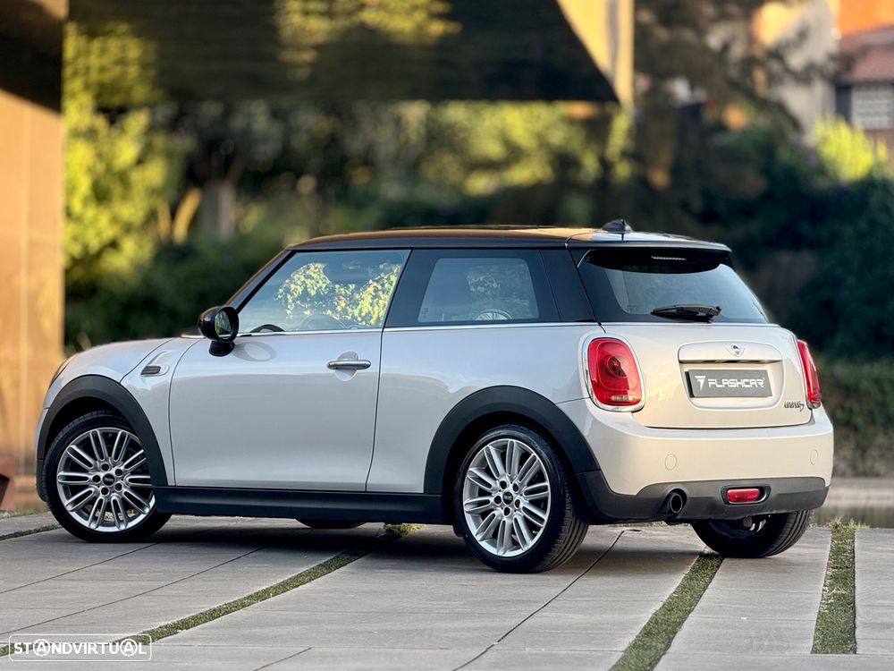 MINI 3 Portas Cooper D - 19