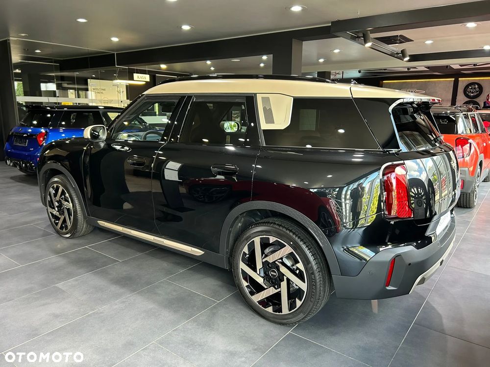 MINI Countryman C mHEV Linia Favoured - 3