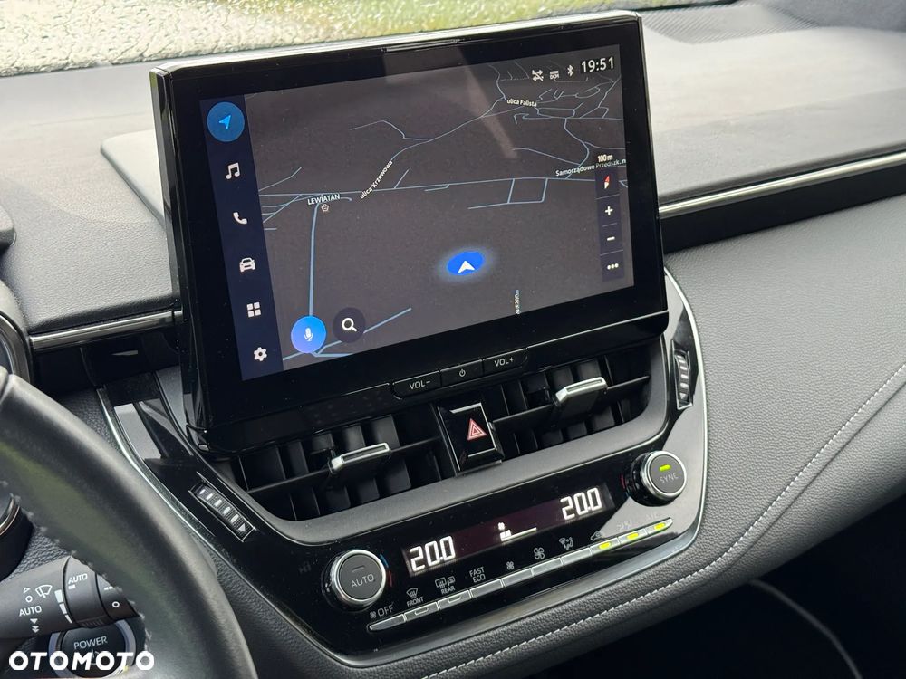 Toyota Corolla 1.8 Hybrid Comfort - 13