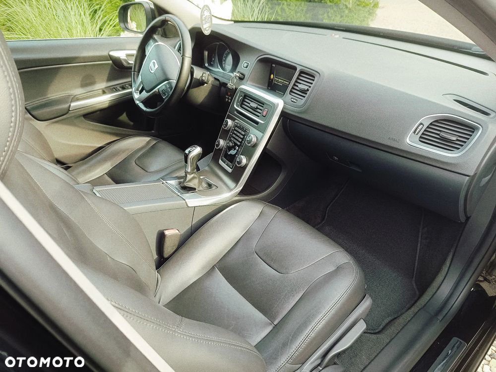 Volvo V60 - 29