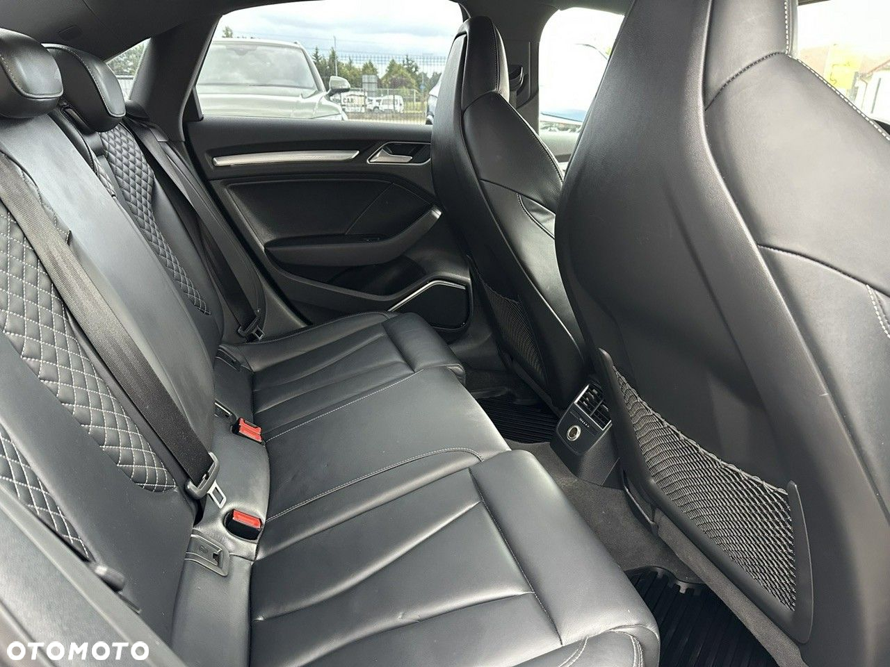 Audi A3 2.0 TDI Ambition S tronic - 24