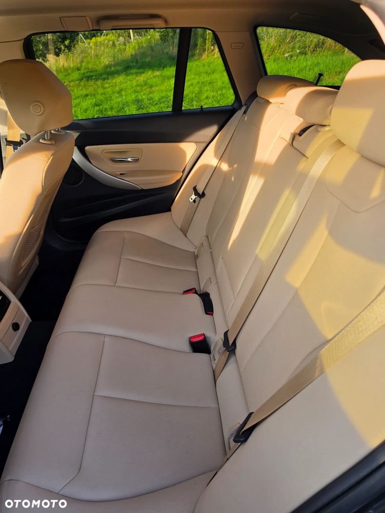 BMW Seria 3 316d - 10