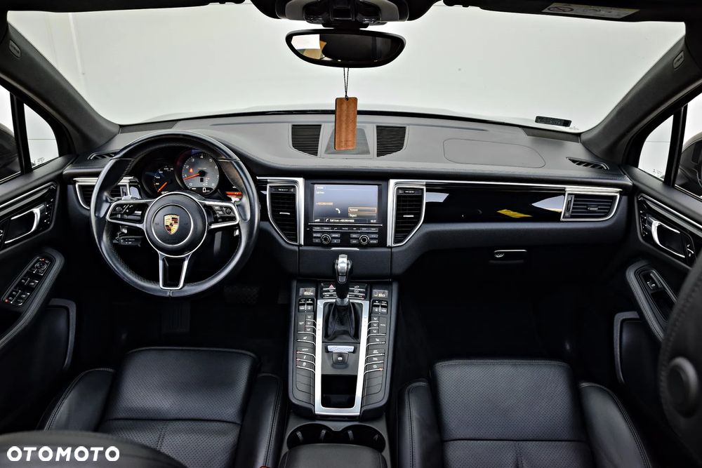 Porsche Macan - 7