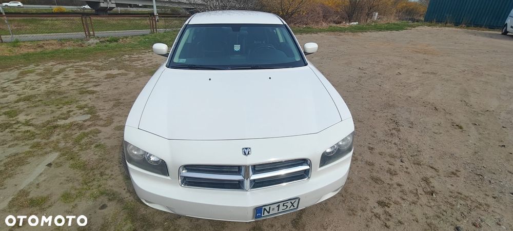 Dodge Charger 3.5 V6 SXT - 5