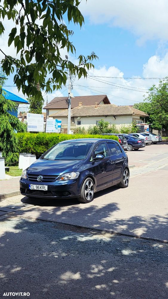 Volkswagen Golf Plus 2.0 TDI Comfortline - 1