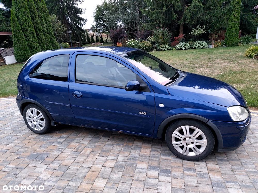 Opel Corsa 1.2 16V Essentia - 14