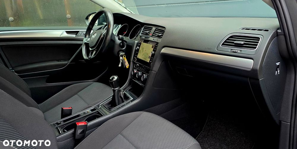 Volkswagen Golf 1.6 TDI BMT Trendline - 31