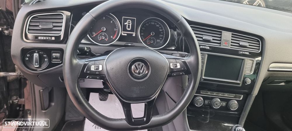 VW Golf 1.6 TDi BlueMotion Trendline - 19