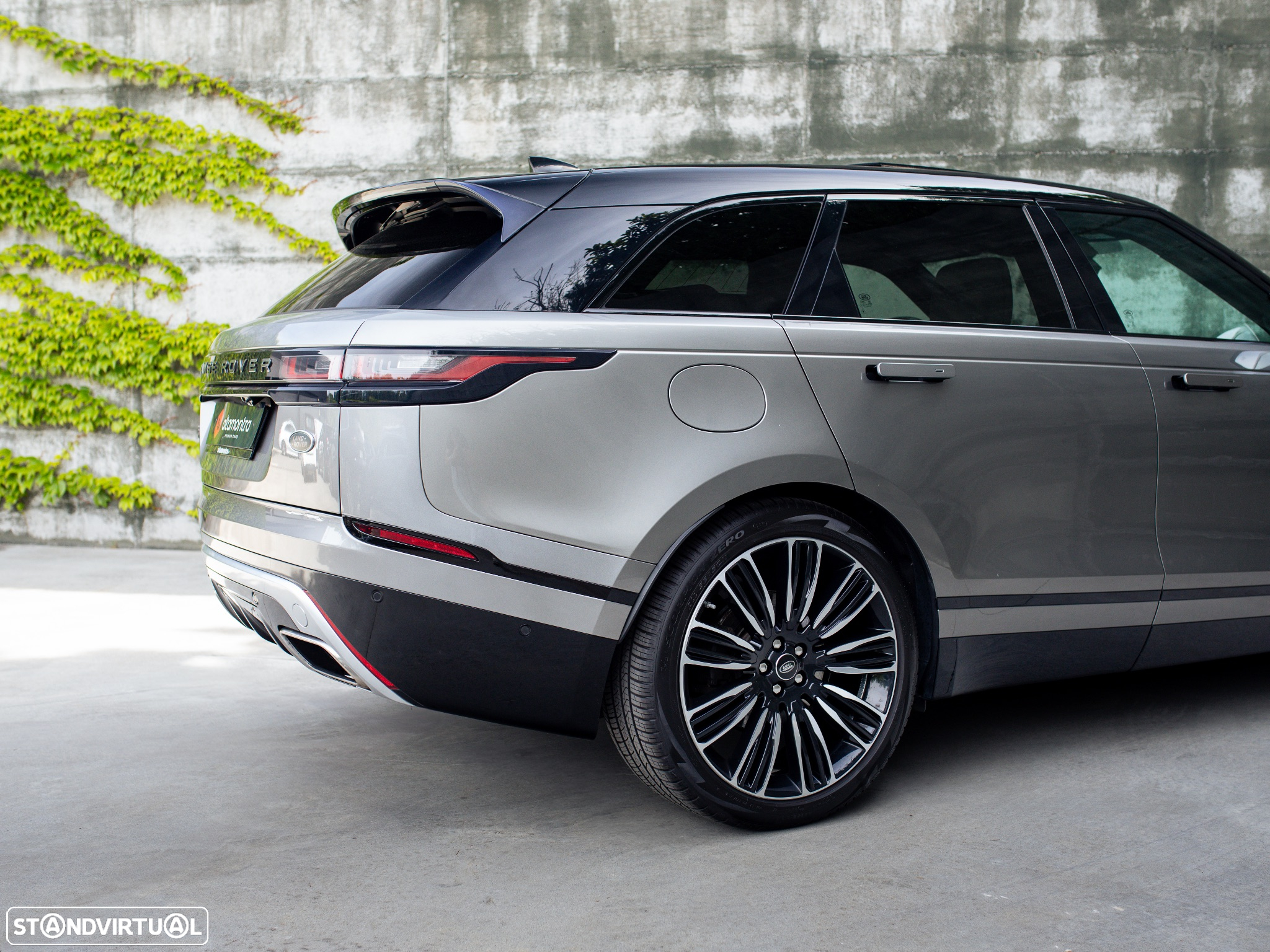Land Rover Range Rover Velar D300 Dynamic HSE - 17