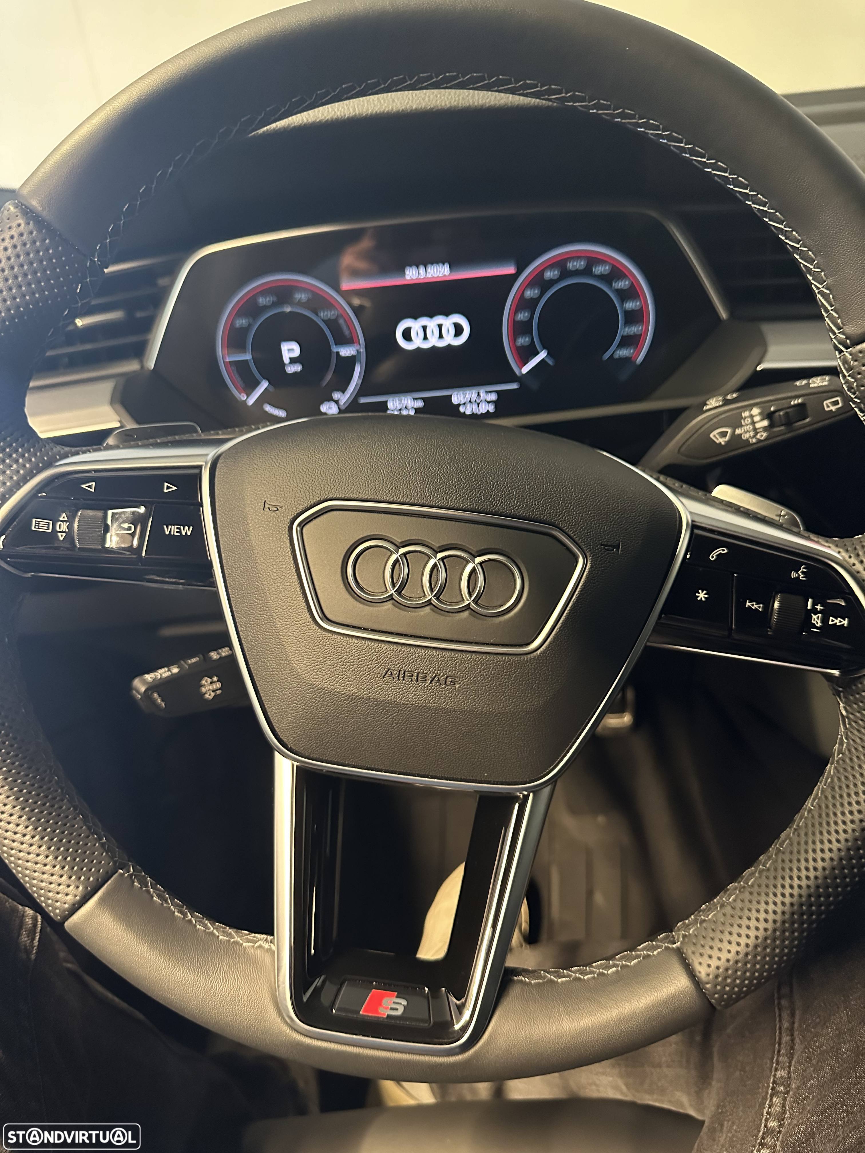Audi Q8 e-Tron 50 quattro S line - 3