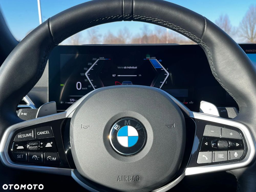 BMW Seria 3 320d xDrive - 10