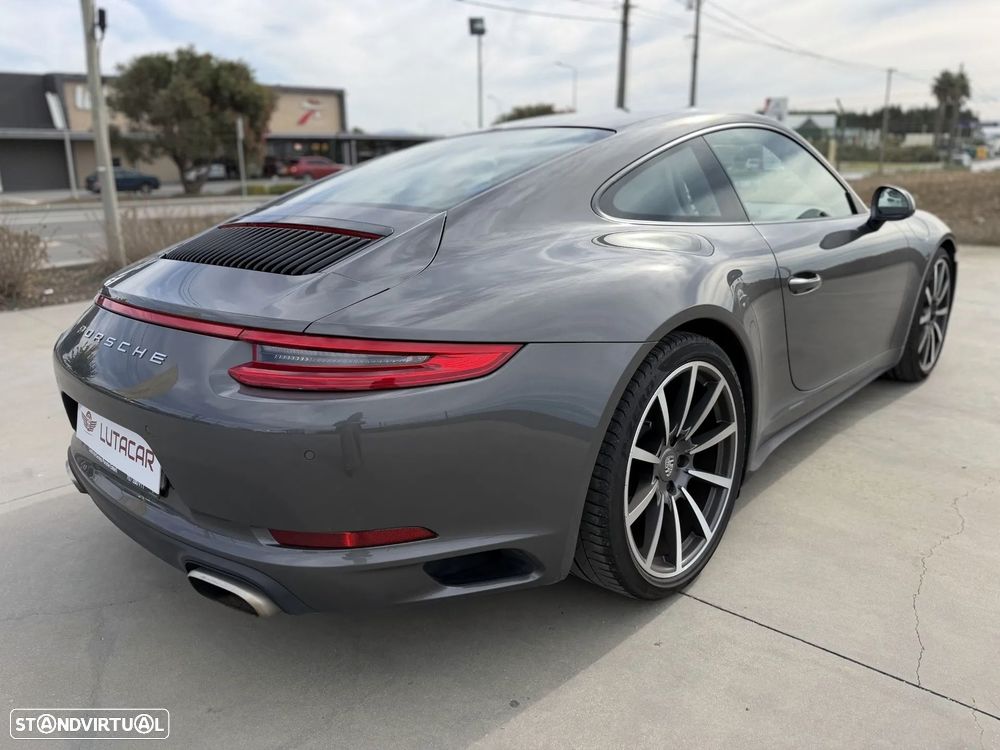 Porsche 911 (991) Carrera 4 PDK - 18