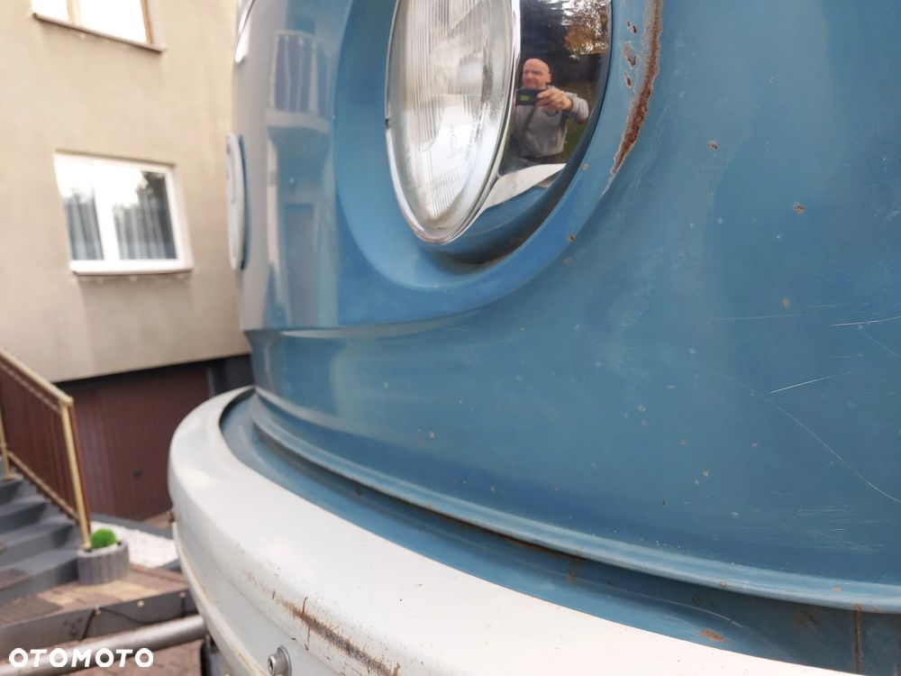 Volkswagen Transporter - 21
