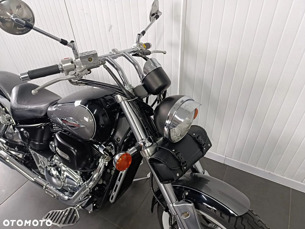 Suzuki Marauder - 14