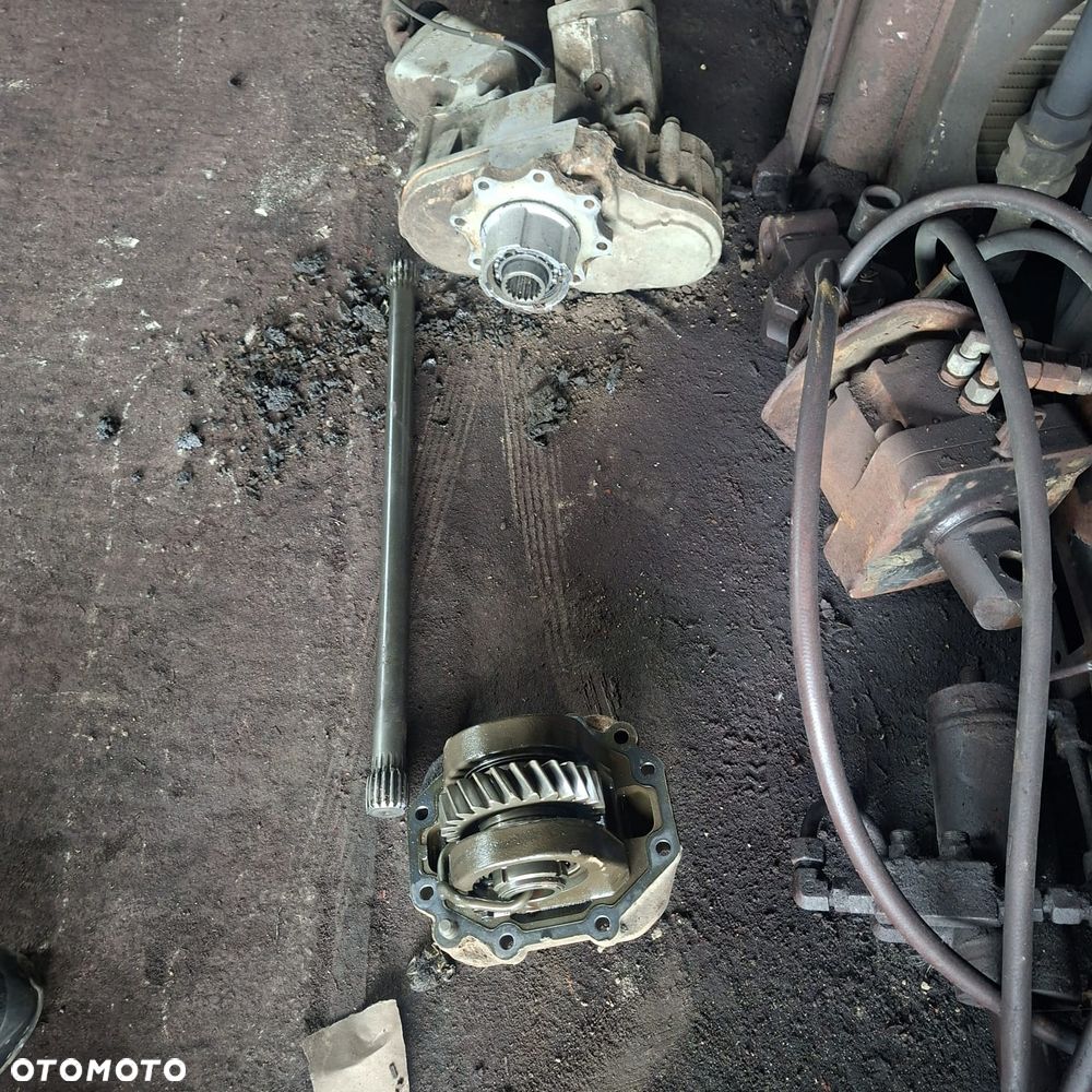 Przystawka hydrauliki Scania na 2 pompy hds, dźwig żuraw do drewna drzewa dłużycy - 1