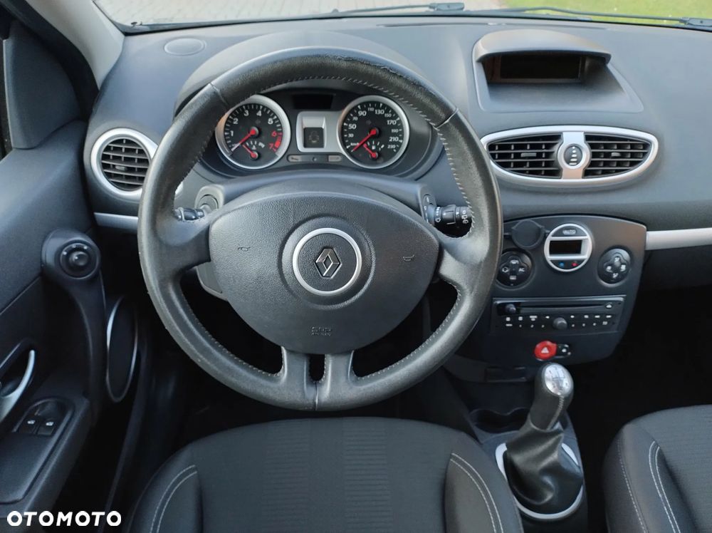 Renault Clio 1.2 16V 75 Dynamique - 30