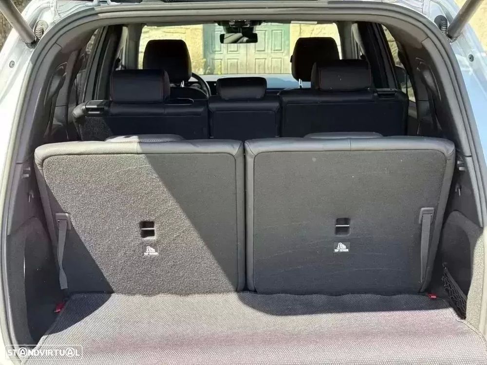 Mercedes-Benz GLB 200 d AMG Line - 23