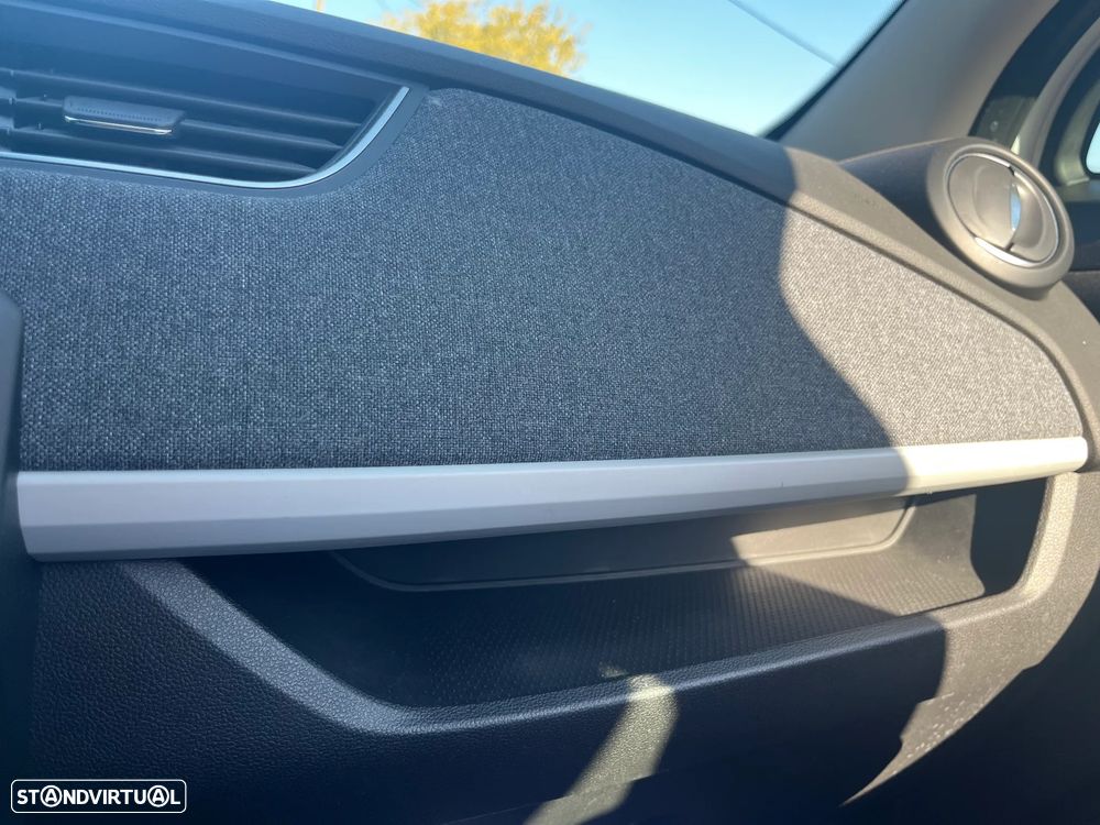 Renault Zoe - 19