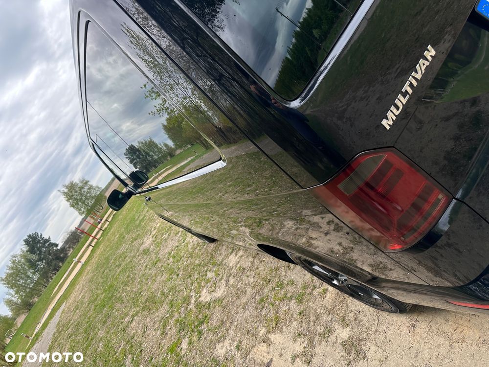 Volkswagen Multivan - 40