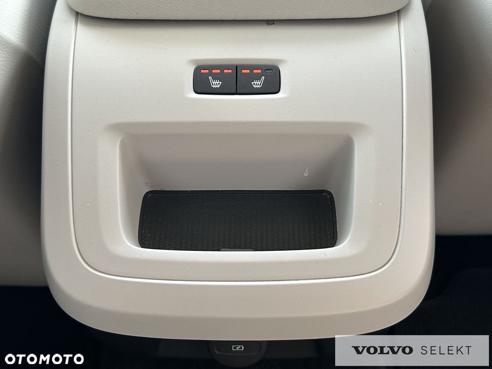 Volvo V90 Cross Country - 31