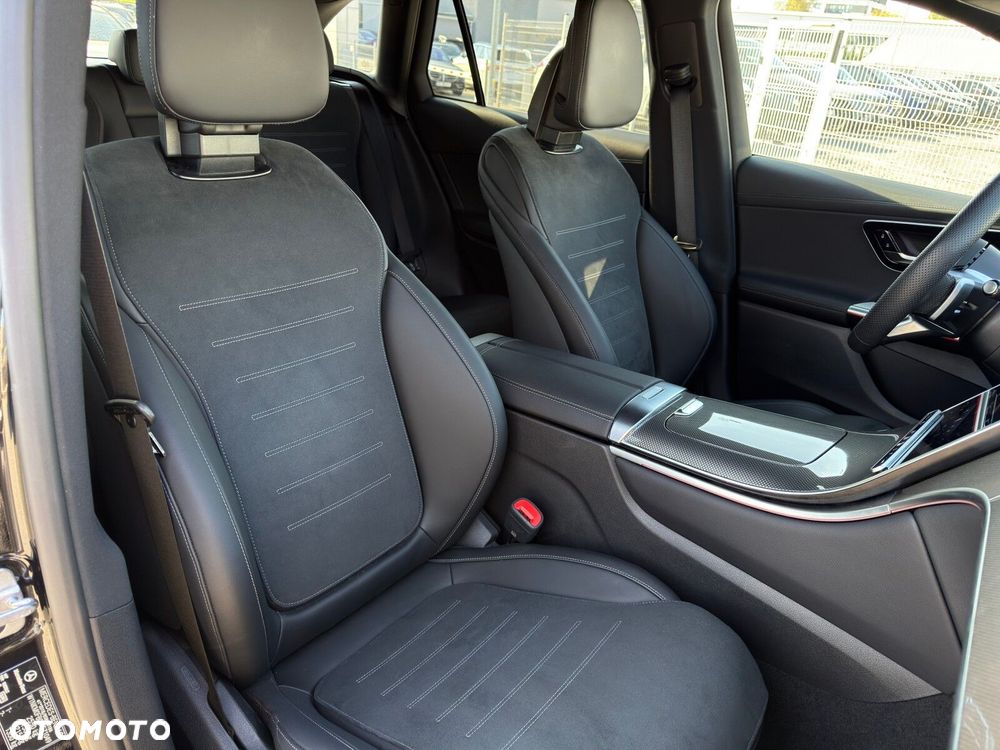 Mercedes-Benz GLC 220 d mHEV 4-Matic AMG Line - 26