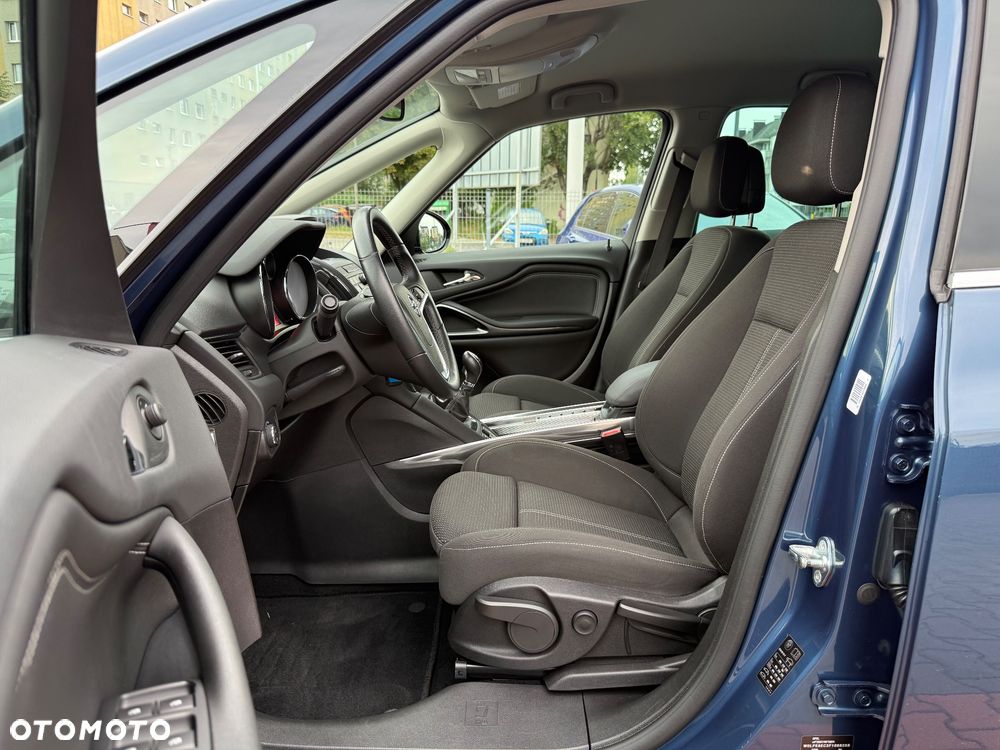 Opel Zafira 1.4 T Cosmo - 27