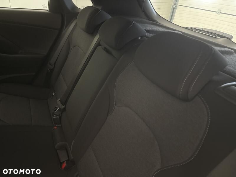 Hyundai i30 1.5 T-GDI 48V Comfort DCT - 18