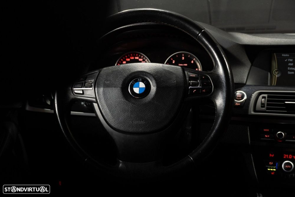 BMW 520 d Line Luxury - 12