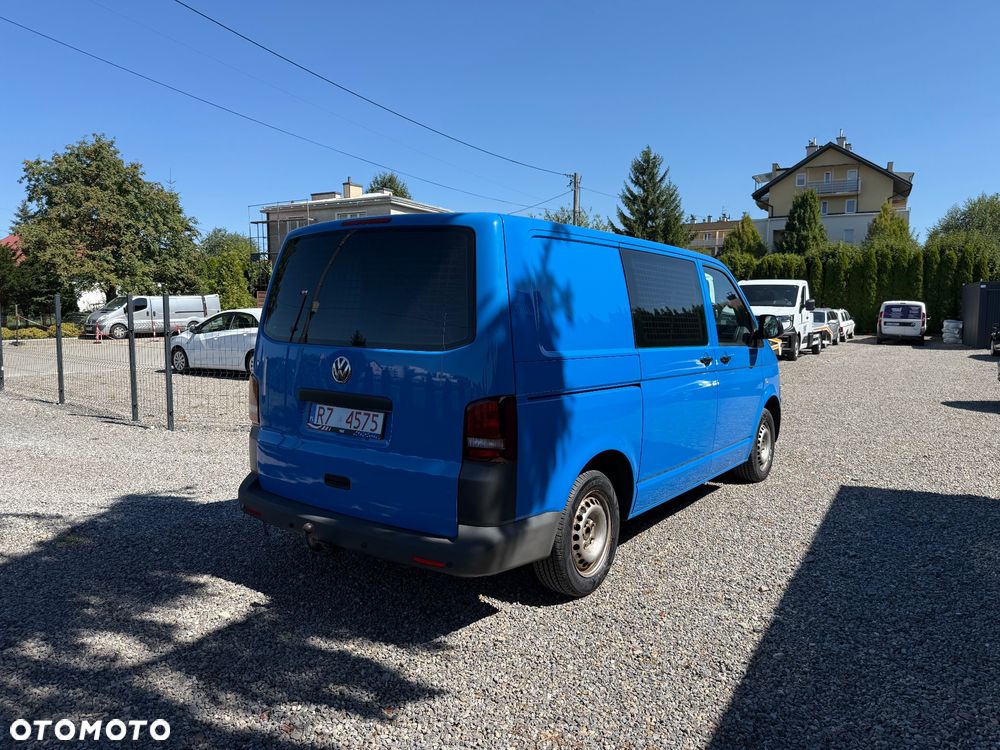 Volkswagen Transporter T5 - 6