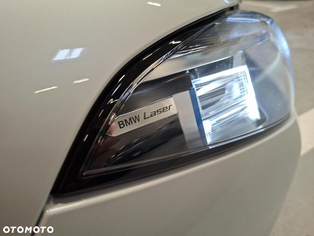 BMW Seria 8 840i - 21