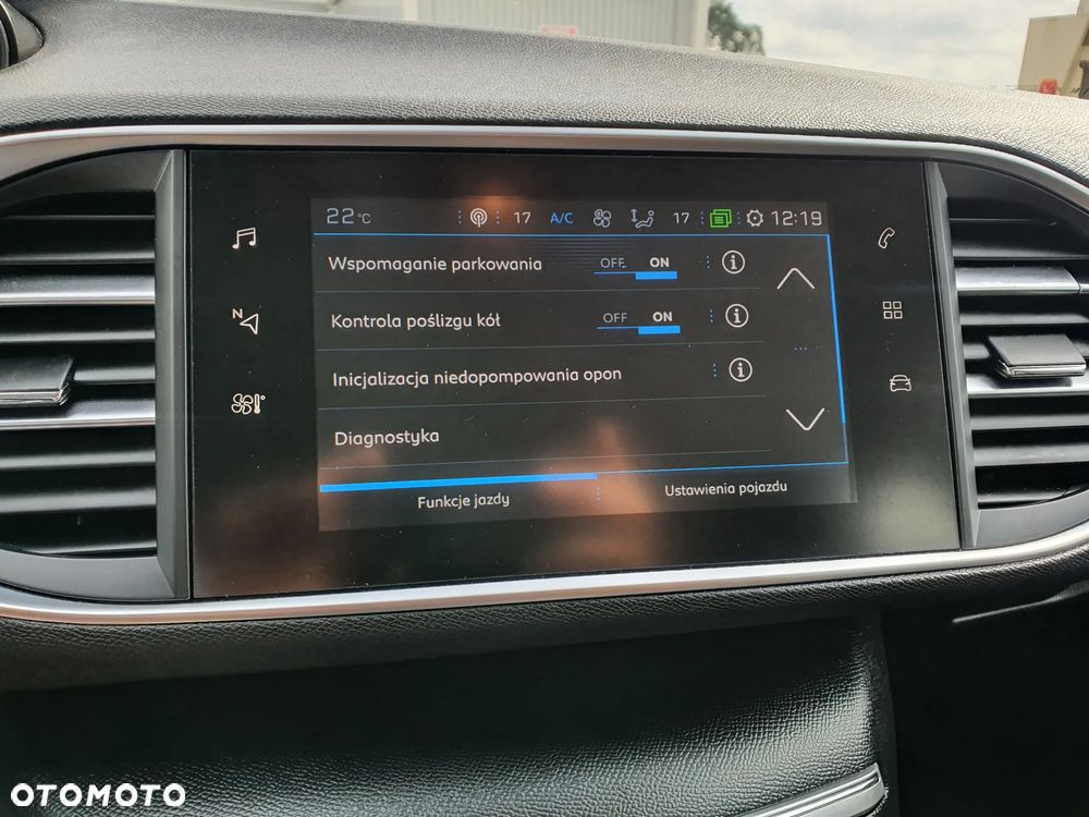 Peugeot 308 1.2 PureTech GPF Allure S&S - 33