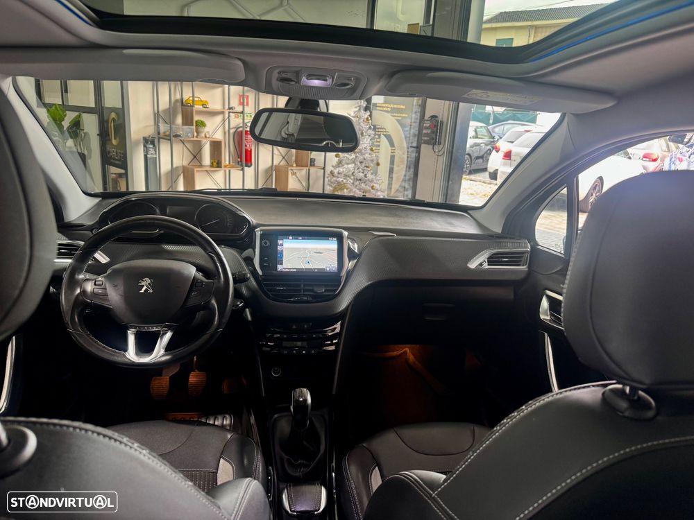 Peugeot 2008 1.6 BlueHDi Allure - 11