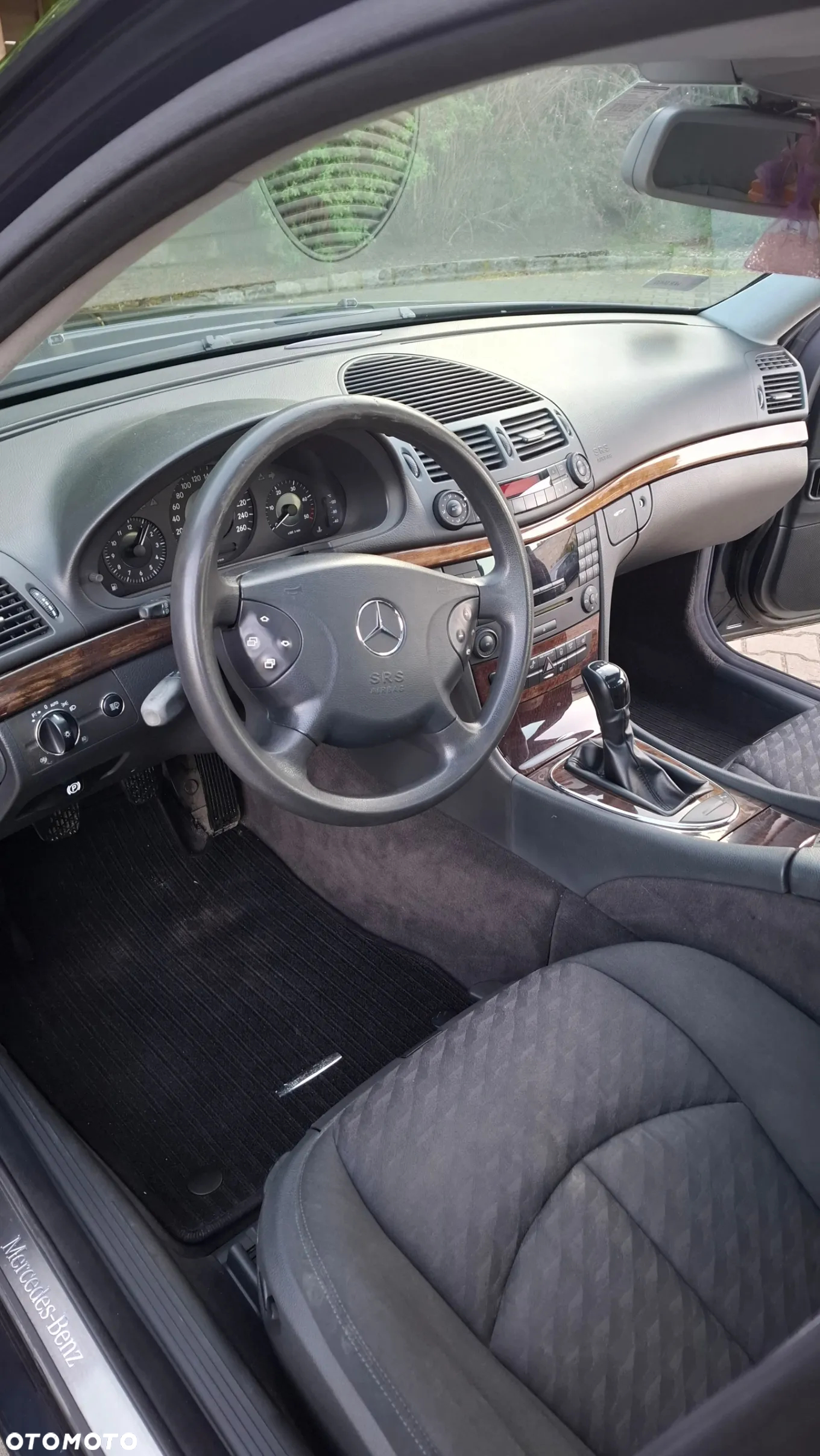 Mercedes-Benz Klasa E 220 CDI T Elegance - 14