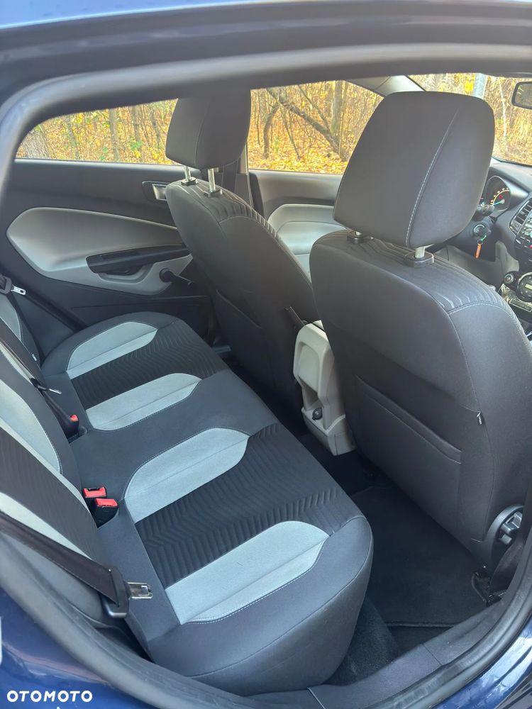 Ford Fiesta 1.5 TDCi Silver X - 12