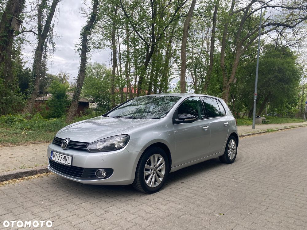Volkswagen Golf 1.6 TDI DPF Style - 1