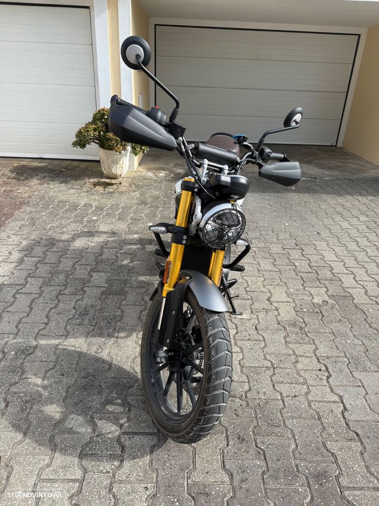 Triumph Scrambler Scrambler 400 X - 4