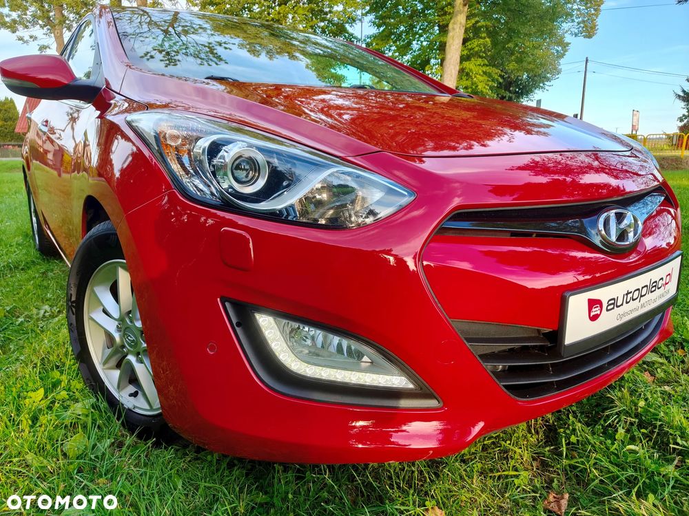 Hyundai i30 1.6 CRDi Premium - 4