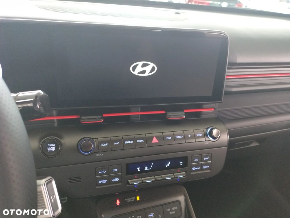 Hyundai Kona 1.6 GDI Hybrid N-Line DCT - 12