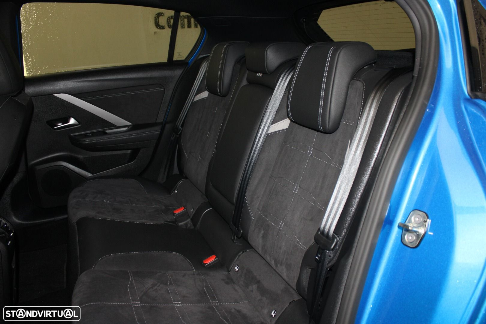 Opel Astra 54 kWh GS - 36