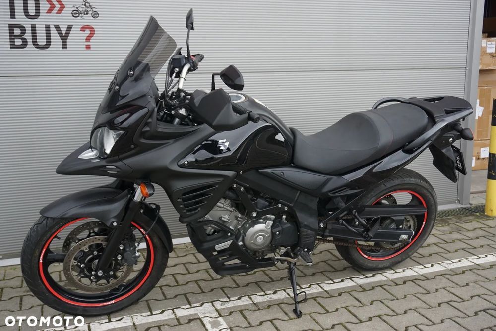 Suzuki V-STROM - 10