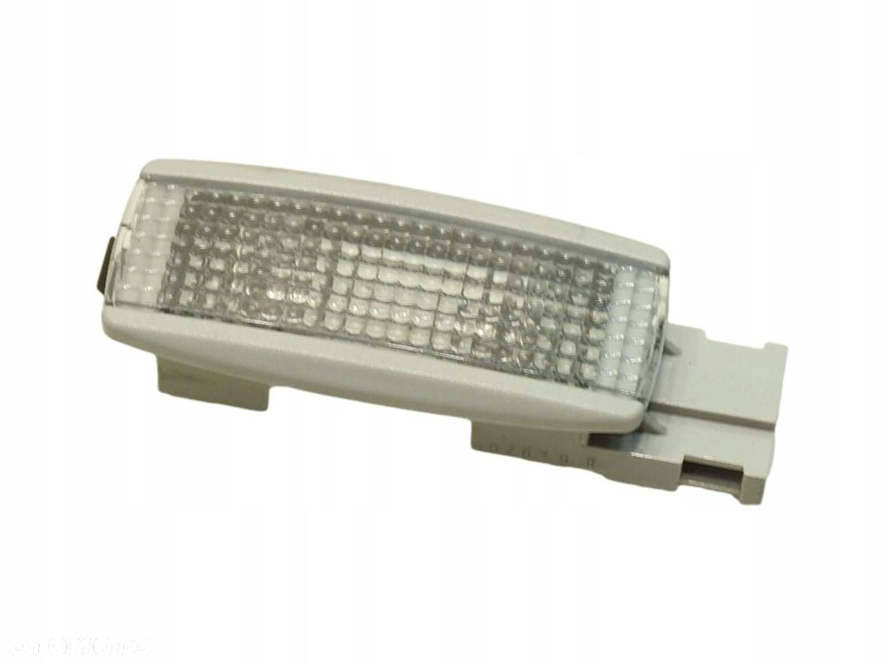 LAMPKA OŚWIETLENIE KABINY SEAT LEON II 3B0947113 - 1
