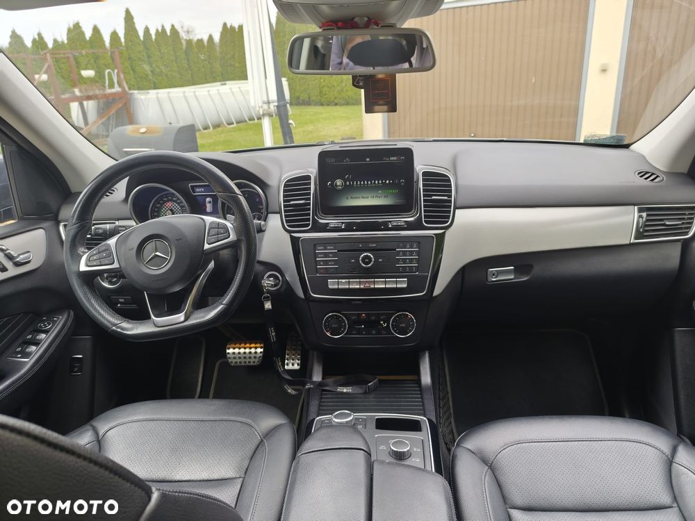 Mercedes-Benz GLE 250 d 4-Matic - 15