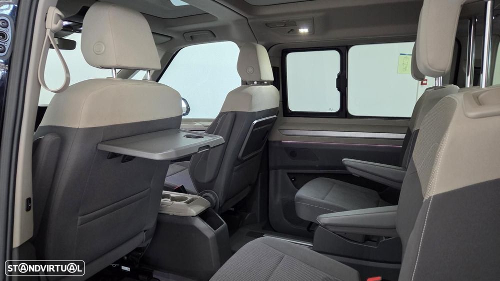 VW Multivan 1.5 TSI Life Longa DSG - 11