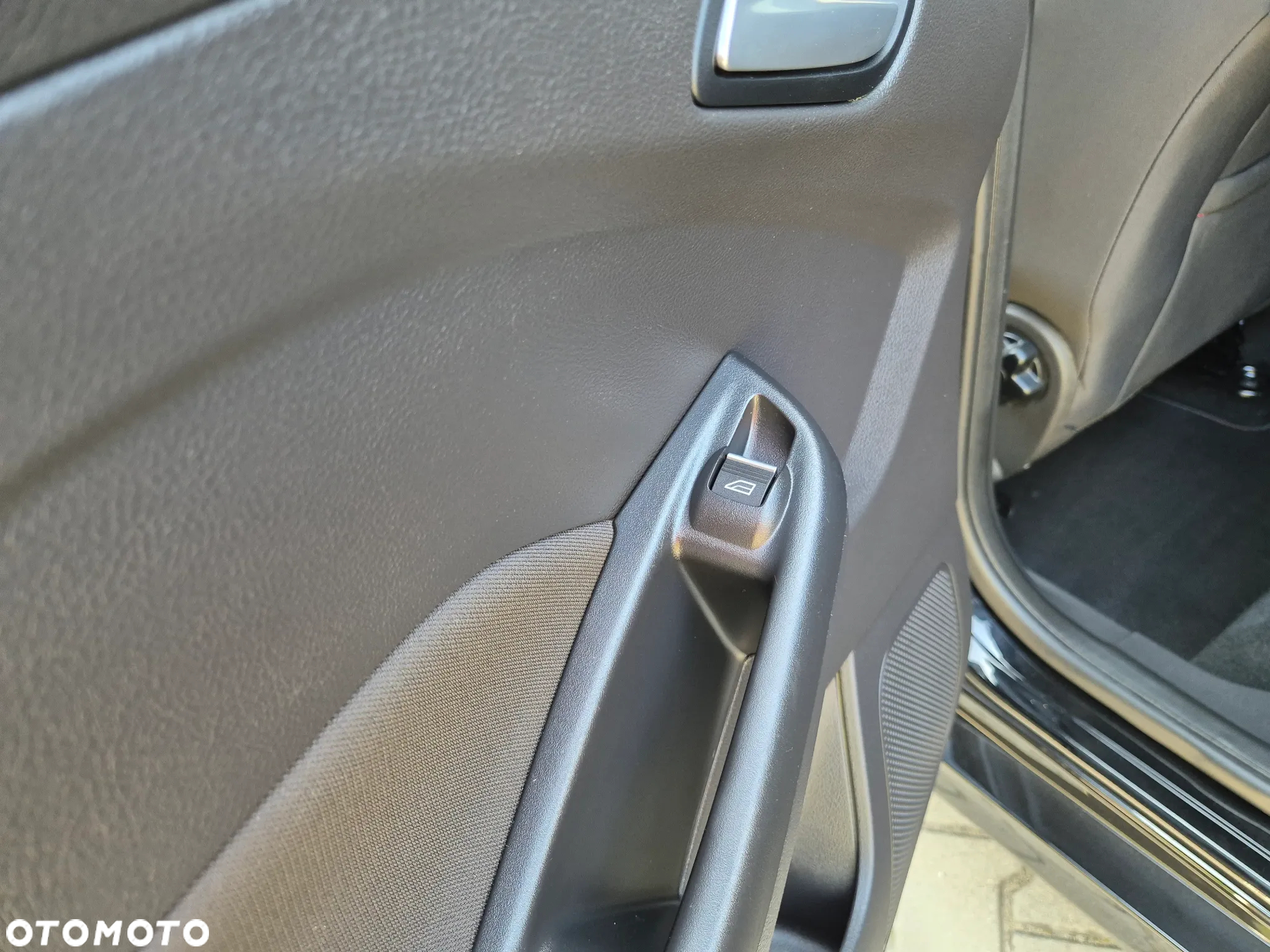 Ford Focus 1.0 EcoBoost ST-Line Black ASS - 32