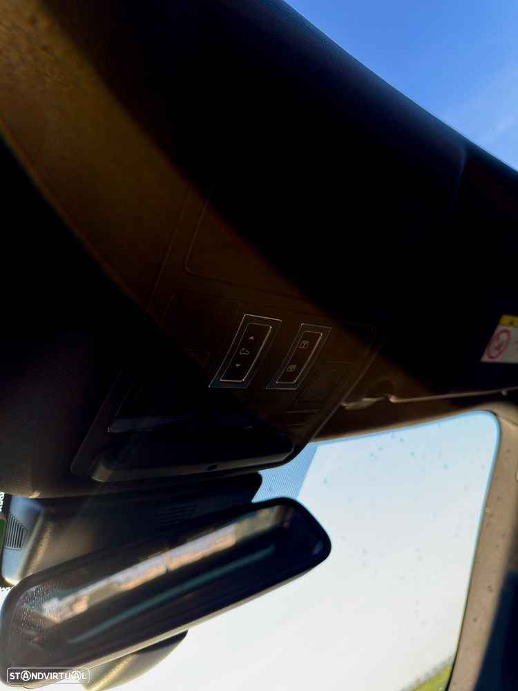 Jaguar F-Pace 20d AWD Aut. R-Sport - 35