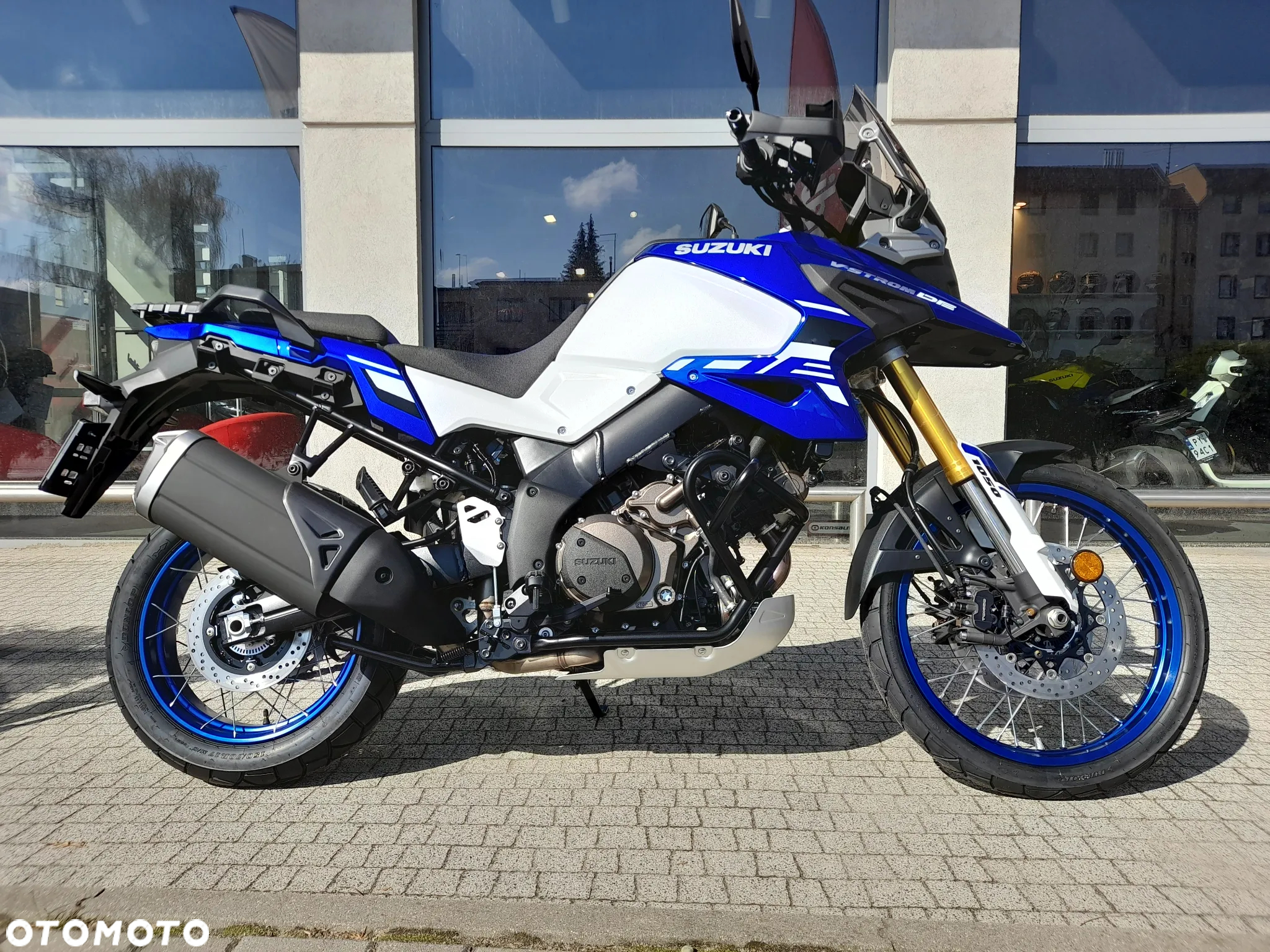 Suzuki V-STROM - 3