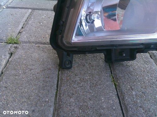 SSANGYONG TIVOLI 15-19 HALOGEN PRAWY ORYGINAŁ 83202-35500 - 3