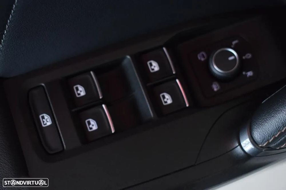 Cupra Formentor 1.4 e-Hybrid Sport DSG - 9